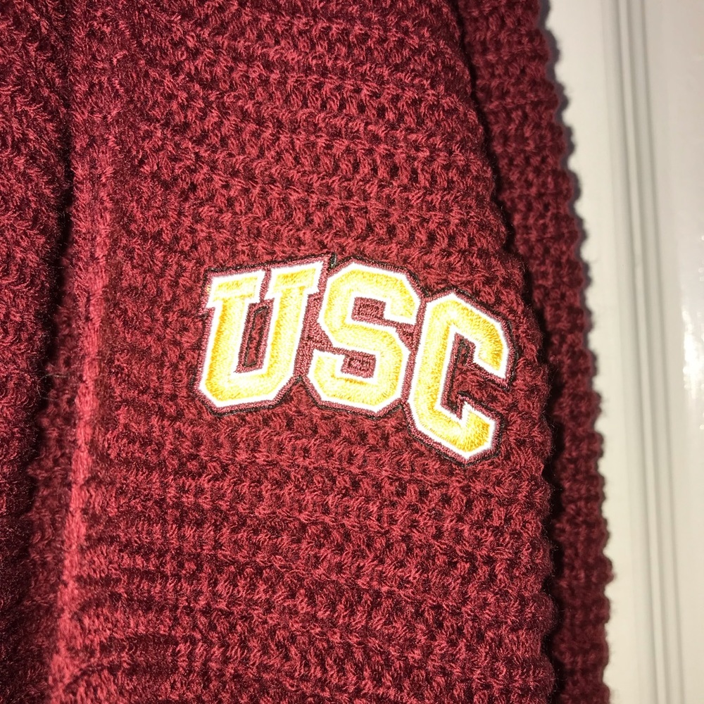 NWOT Red USC infinity scarf